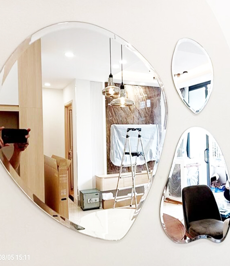 Gương dán tường trang trí 04